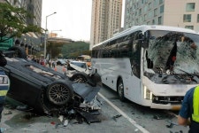 해운대 7중 충돌 포르쉐, 앞서 2차례 사고낸 뒤 광란의 질주(종합)