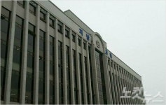 48년만에 무죄…계엄법 위반 유죄 받은 2명 누명 벗어