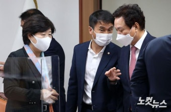 대화하는 서영교-한병도-박완수