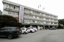 청주서 대규모 포커대회…청주시 긴장