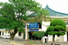 옛 해운대역 팔각정 보존될까? 19일 도시공원위원회