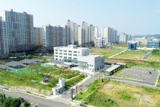 충남 보령 삽시도 인근 해상서 어선 전복…선원 1명 의식 없어