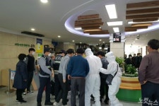 양계장 막아달라 인화물질 갖고 순천시청서 소동