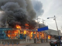 경기 김포 학운산단 공장 불…1명 부상·20여명 대피