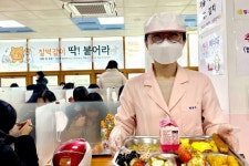 진해세화여고, 고3 수험생 랍스터 급식 이벤트 인기