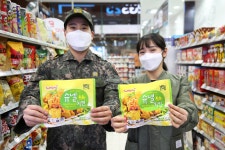 G25, PX 인싸템 슈넬치킨 단독 출시