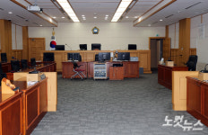 DNA로 덜미 잡힌 10년 전 그놈…친딸 성폭행범이었다