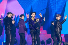 [노컷 리뷰]세븐틴 더 멋진 아이돌 되기 위해 더 열심히 준비할게요