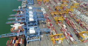 부산항 설 당일 휴무…연휴기간 정상운영