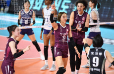 발목 잡힌, 도로공사…여배 봄 배구 마지막 티켓은 누가