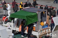 구로역 광장 임시선별검사소