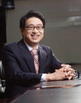 유탑그룹 정병래 회장, 모교에 학교발전기금 기부