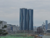 부산항 북항 G7 일부 분양자 BPA사옥 층수 낮춰달라생떼
