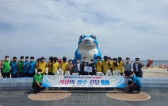 하이트진로, 부산지역 사회복지기관에 생수 2만병 지원