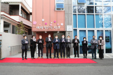 창원시, 벚꽃명소 여좌천에 여좌작은도서관 개관