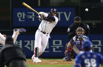 '미라클' 두산, 삼성 꺾고 사상 첫 7년 연속 한국시리즈 진출