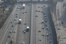 고속도로 알뜰주유소, 석유값 내렸다 슬그머니 인상