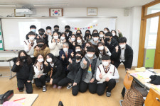 박종훈 경남교육감, 고교학점제 연구학교 거제 연초고 방문