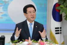 김영록 전남지사, 국가산단 안전관련 지자체에 일정 권한줘야