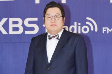 나꼼수 김용민 尹, 김건희로부터 성상납…국힘 패륜적 막말