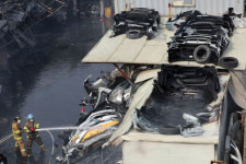 성동구 자동차 공업소에서 화재…작업자 7명 대피