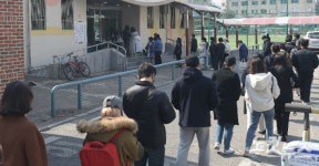 뜨거운 대선 투표 열기…시민들 신중하게 한 표 행사(종합)