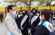 전남지역 15개 기관·단체, 횡단보도에서는 서!고!요! 안전캠페인 벌여