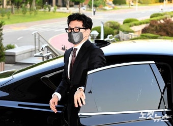 법무부 도착한 한동훈 장관
