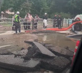 강릉 입암동서 노후 수도관 파열…주민들 불편