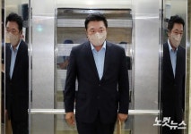 윤리위원회 출석하는 김철근 당대표 정무실장
