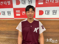 정체성 혼란? 송성문은 더 이상 타격만 장점인 선수가 아니다