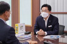 아산시 해수부 방문해 아산항 개발 건의