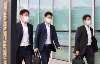 '탈북어민 북송' 수사 검찰, 文정부 대통령기록관 압수수색(종합)