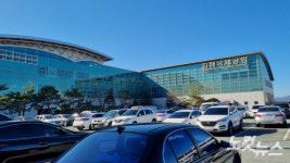 태풍 힌남노 북상에 김해공항 국내선 86편 사전결항