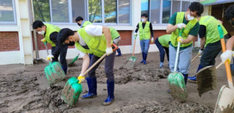 포항 태풍 피해 학교, 인원·장비 부족에 복구에 어려움