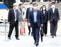 법정 향하는 서욱 전 국방장관