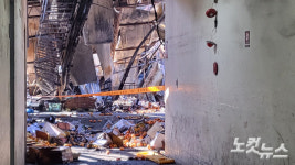 화마는 물러갔지만…대구 매천시장 상인들 황망할 뿐