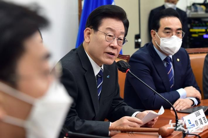 이재명, 경기도 법인카드 사적 사용 혐의 첫 재판 8일 개시, 상속세법 개정 추진 공약inces