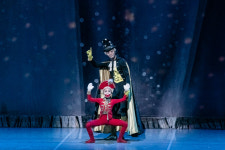 호두까기 인형 시즌…골라보는 재미가 있다