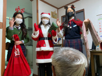 경주 서라벌여중 늘보자원봉사단 몰래산타 봉사활동 펼쳐