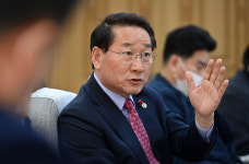 유정복 인천을 세계 초일류도시로…미래 투자 확대하겠다