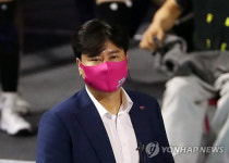 女 배구 2위 흥국생명, 권순찬 감독-단장 전격 경질