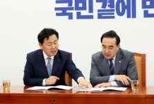 김관영 전북지사, 민주당 지도부에 국립의전원 설립 건의