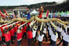 삼척정월대보름제 3일 개막…기줄다리기 공개행사 열려