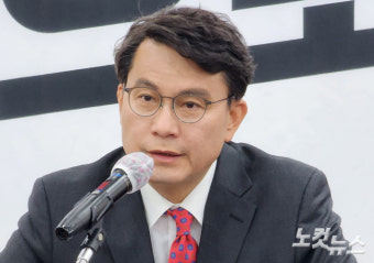 윤상현 