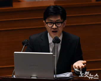 대정부질문 첫날 또 등장한 한동훈…오늘은 양곡법 결전의 날