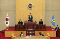 충북도, 전국 꼴찌로 직장어린이집 추진…도의회 문턱 넘을까