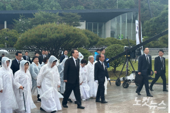 尹대통령 2년 연속 5·18 기념식 참석…노무현·문재인 이어 세 번째