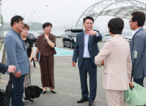 박동식 사천시장, 삼천포대교 청춘포차거리 조성 현장 점검