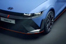 전기 스포츠카 일상이 되다…아이오닉 5 N 베일 벗다